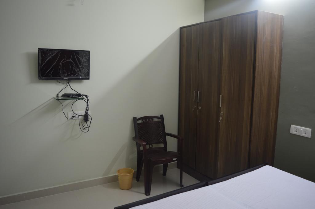 Sri Balaji Guest House Bangalore Eksteriør billede