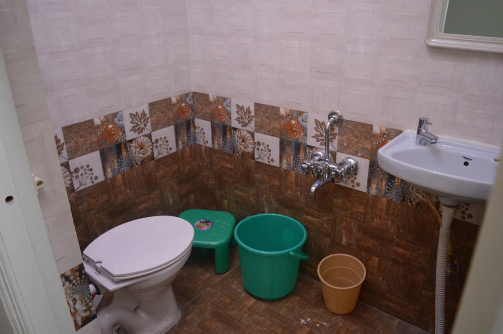 Sri Balaji Guest House Bangalore Eksteriør billede