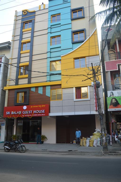 Sri Balaji Guest House Bangalore Eksteriør billede