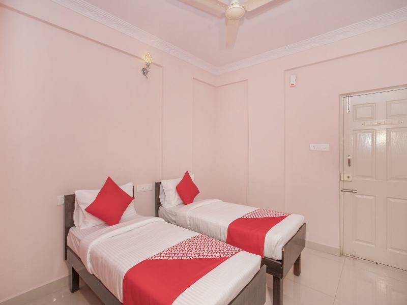 Sri Balaji Guest House Bangalore Eksteriør billede